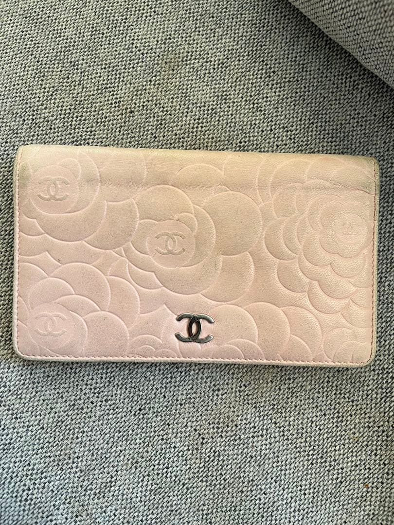 CHANEL カメリア　折り財布　ピンク　ジャンク