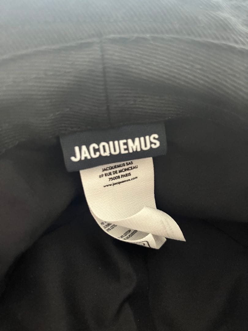 JACQUEMUS ブラック バケットハット フリンジ付き