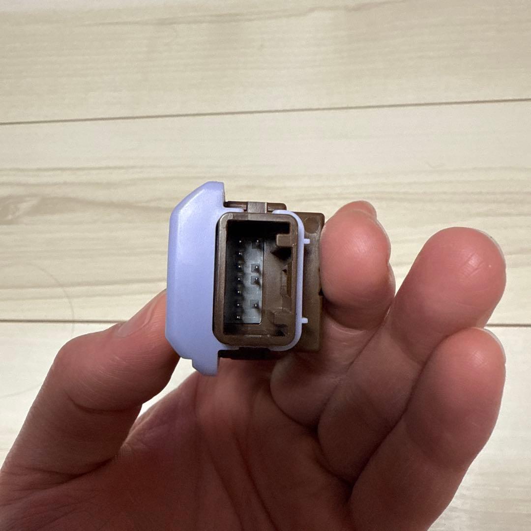 STIプッシュエンジンスイッチ ST83031ST051