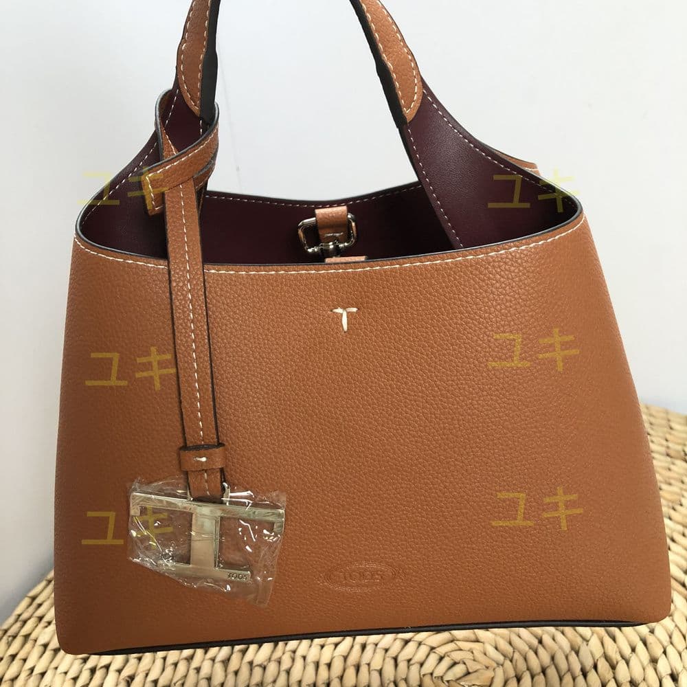 トッズ ブラウン レザー ハンドバッグショルダーバッグ