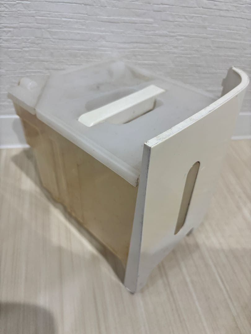 01. 空気清浄機 SHARP CV-EF120-W 2016年製