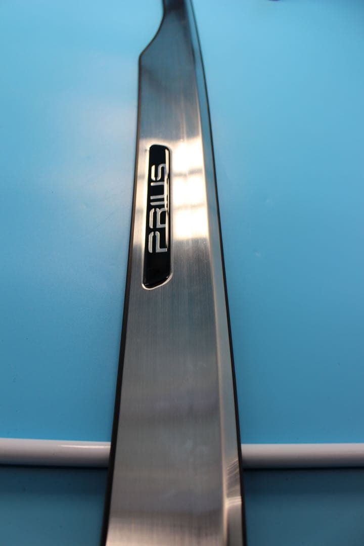 プリウス 50系 prius 50系 前期 リアバンパーガード【E84m】