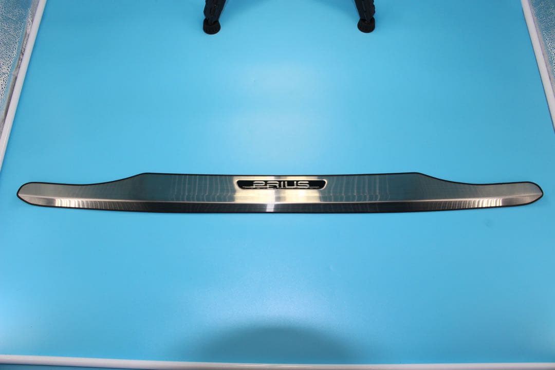 プリウス 50系 prius 50系 前期 リアバンパーガード【E84m】