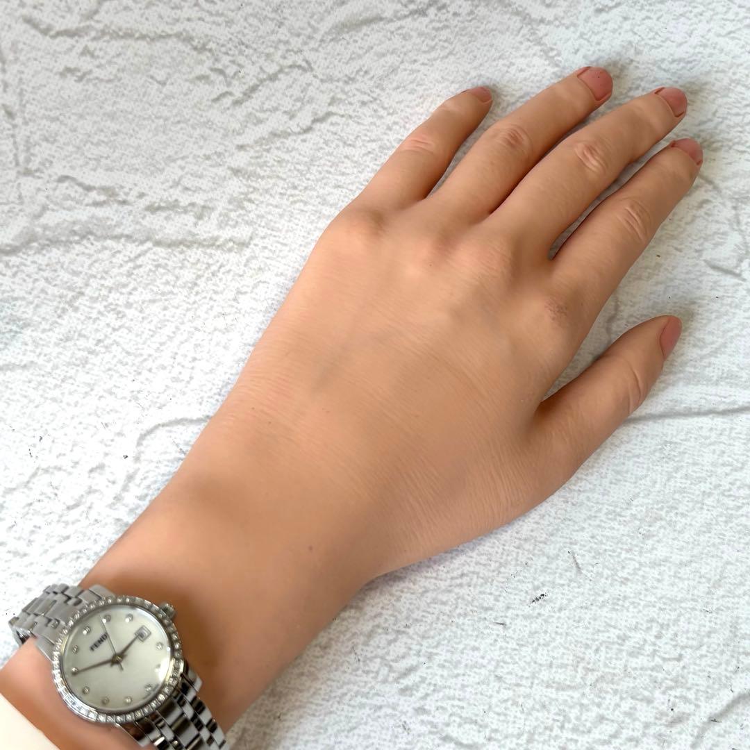 【未使用級/稼動】フェンディ 2100L クラシコ 11P ダイヤベゼル 腕時計