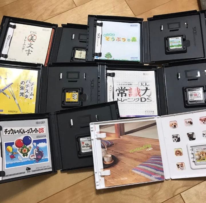 ニンテンドー3DS LL ターコイズ×ブラック ソフト9本セット +攻略本3冊