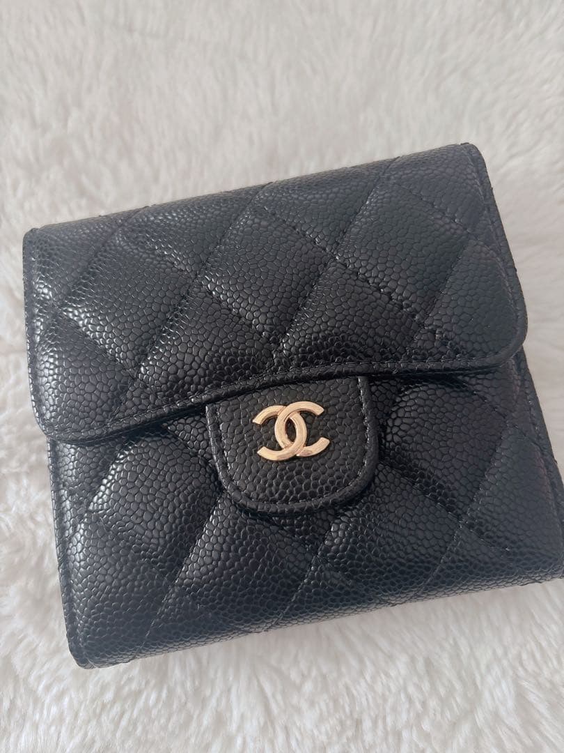 CHANEL ノベルティーブラックレザー 財布