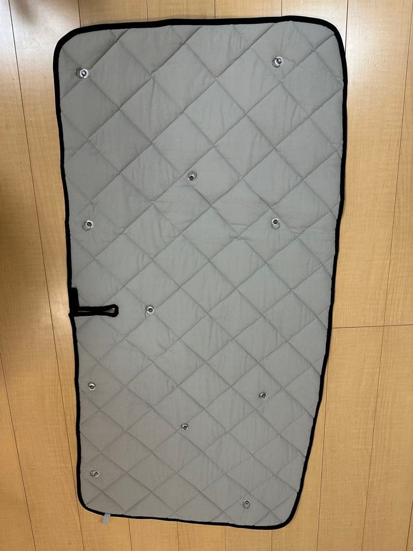 ハイエース 200系 アイズシェード ブラッキー/グレー