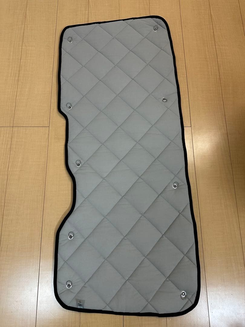 ハイエース 200系 アイズシェード ブラッキー/グレー