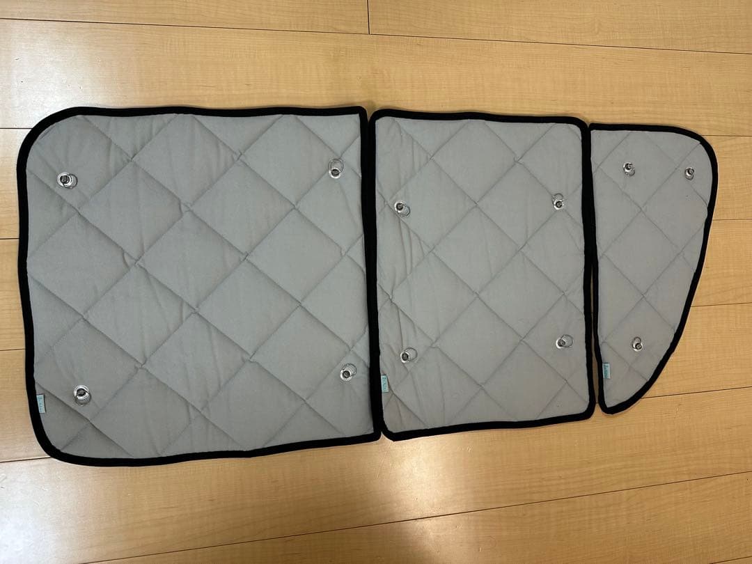 ハイエース 200系 アイズシェード ブラッキー/グレー