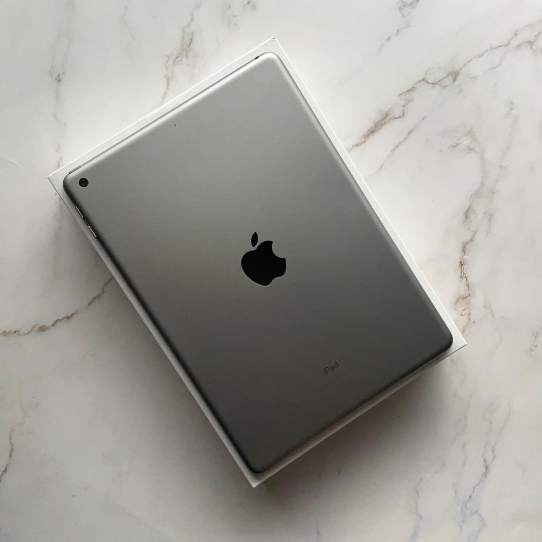 【超美品】Apple iPad 第6世代 Wi-Fi 128GB