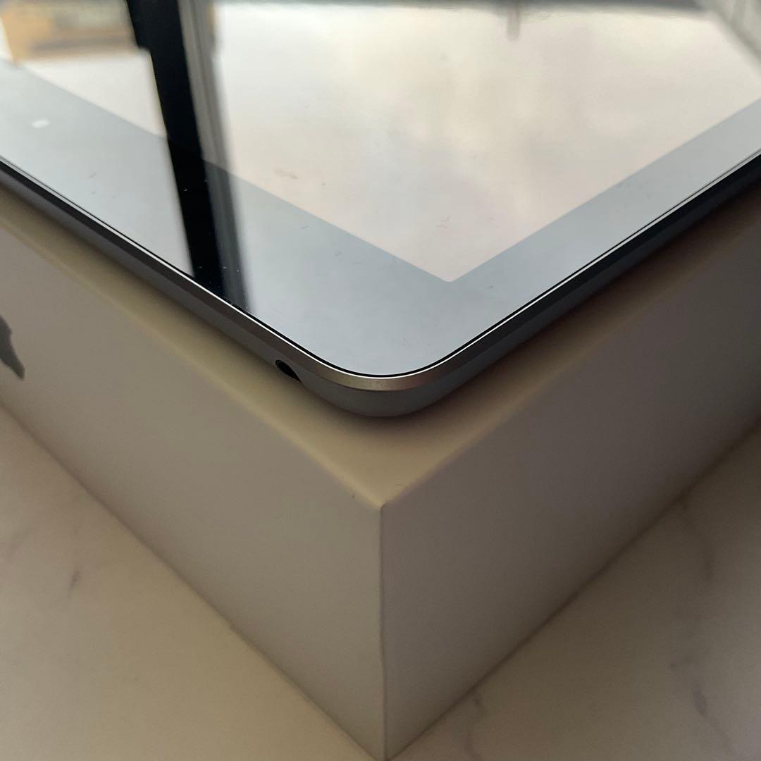 【超美品】Apple iPad 第6世代 Wi-Fi 128GB