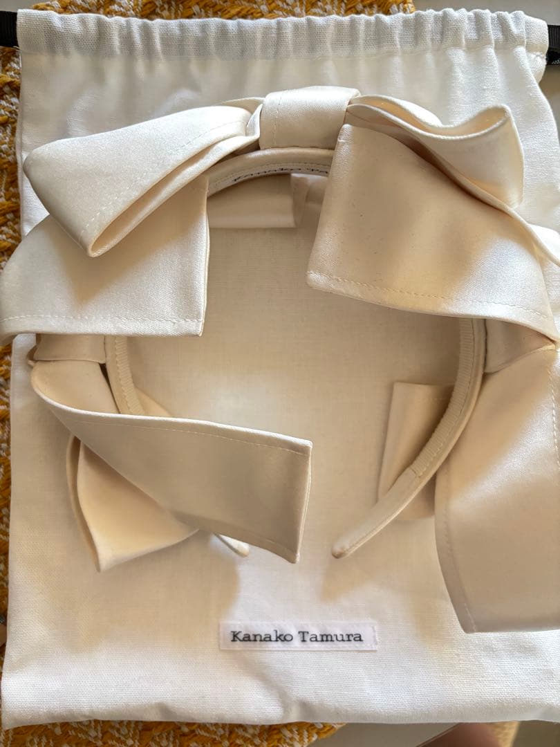 Kanako Tamura サテンリボンカチューシャ