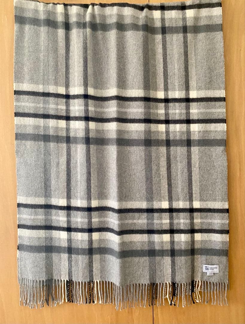 Johnstons of Elginジョンストンズ大判カシミヤストール グレー