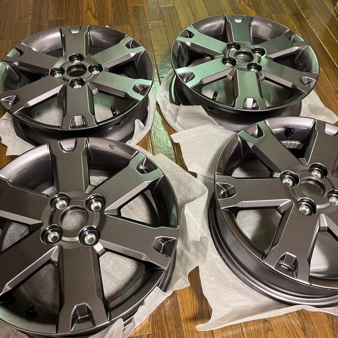 ダイハツ　タントファンクロス　純正アルミホイール　15インチ　4本セット