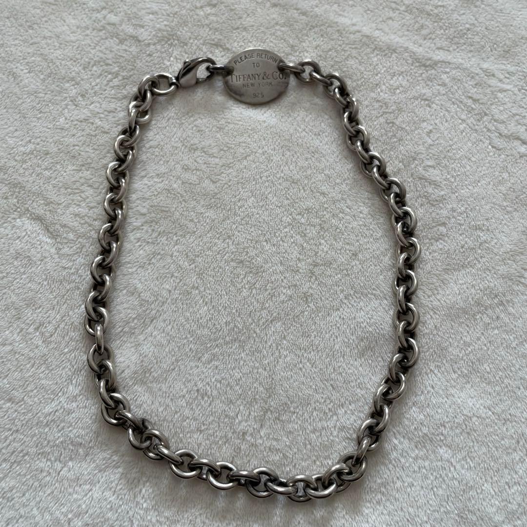 ティファニーのリターン トゥ ティファニー オーバルタグ チョーカーネックレス