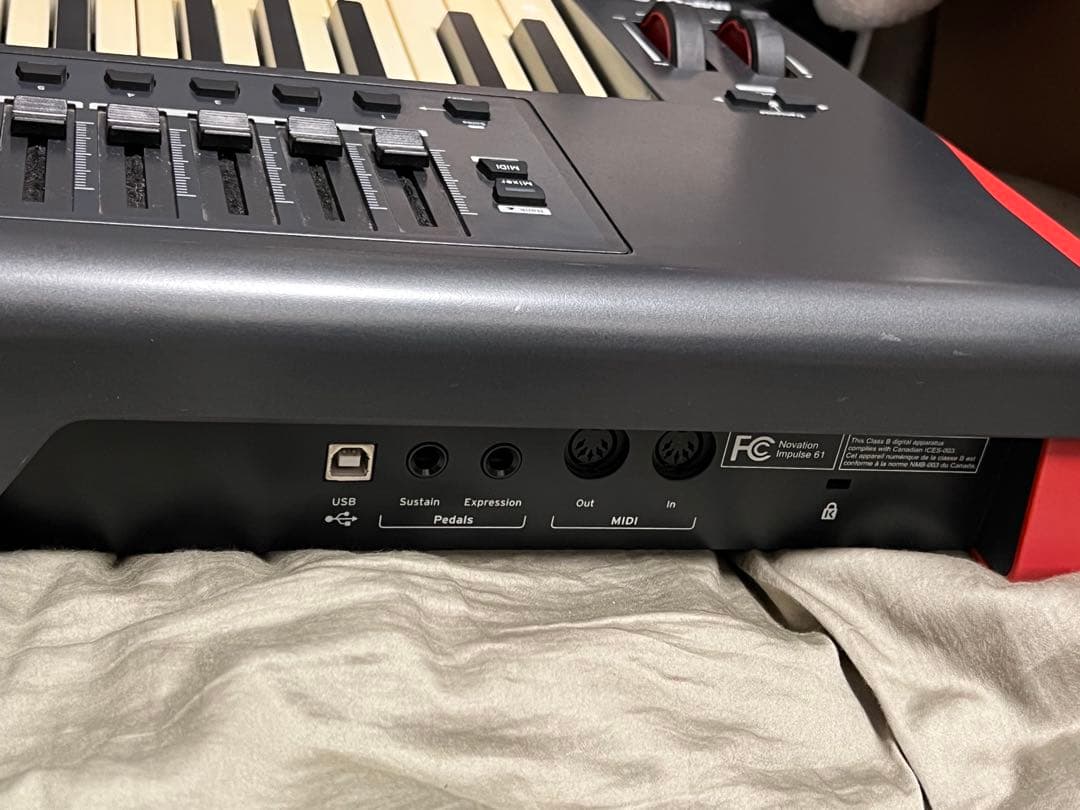 即発送 Novation impulse 61 本体のみ