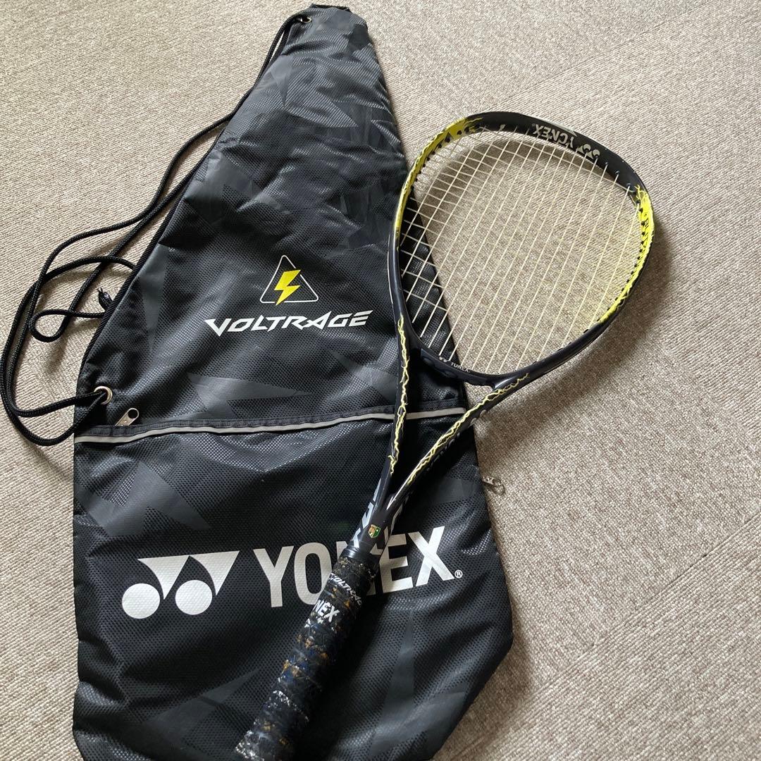 ヨネックスボルトレイジ7V ケース付き