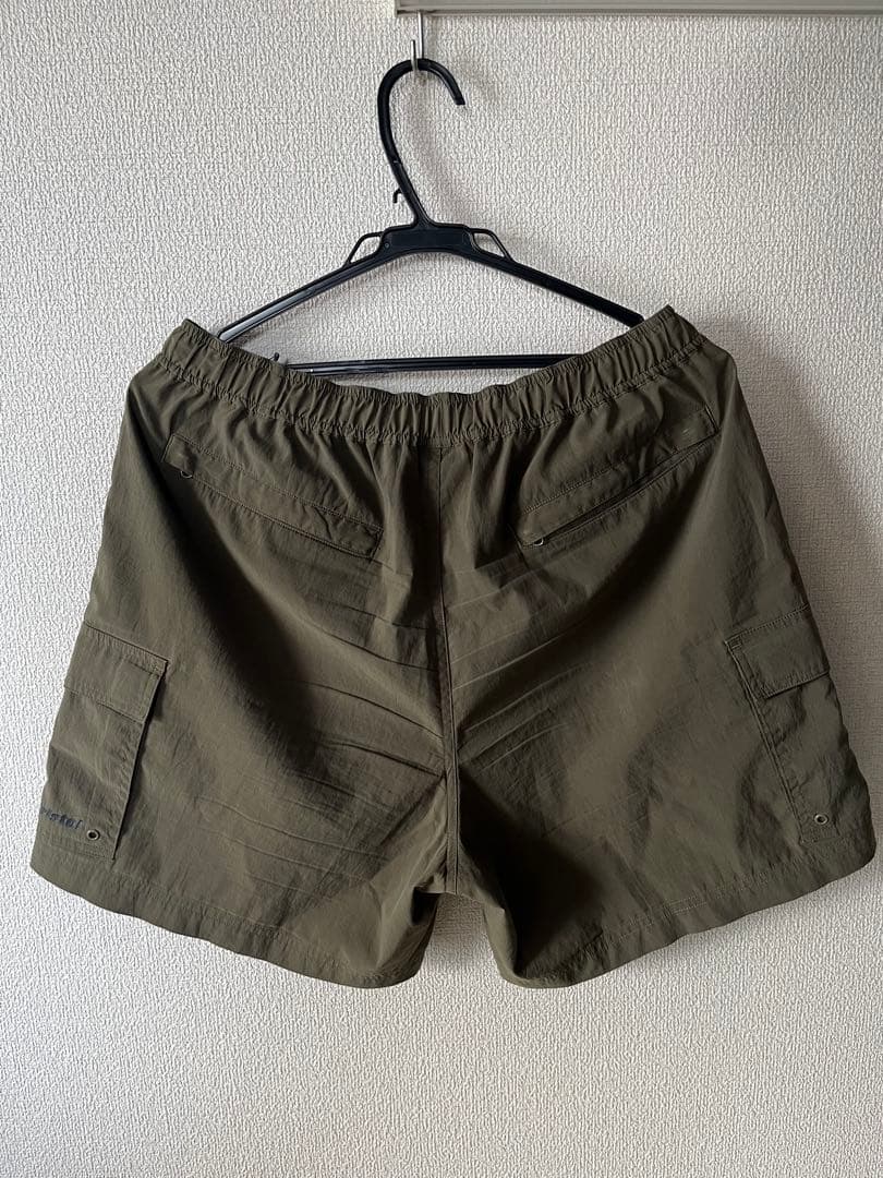 F.C. Real Bristol ショートパンツ オリーブ