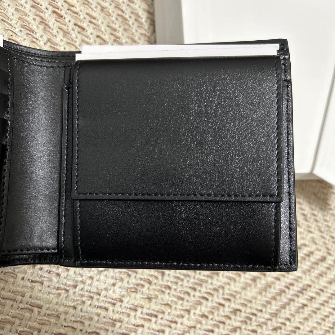美品！CELINE ブラック 二つ折り財布