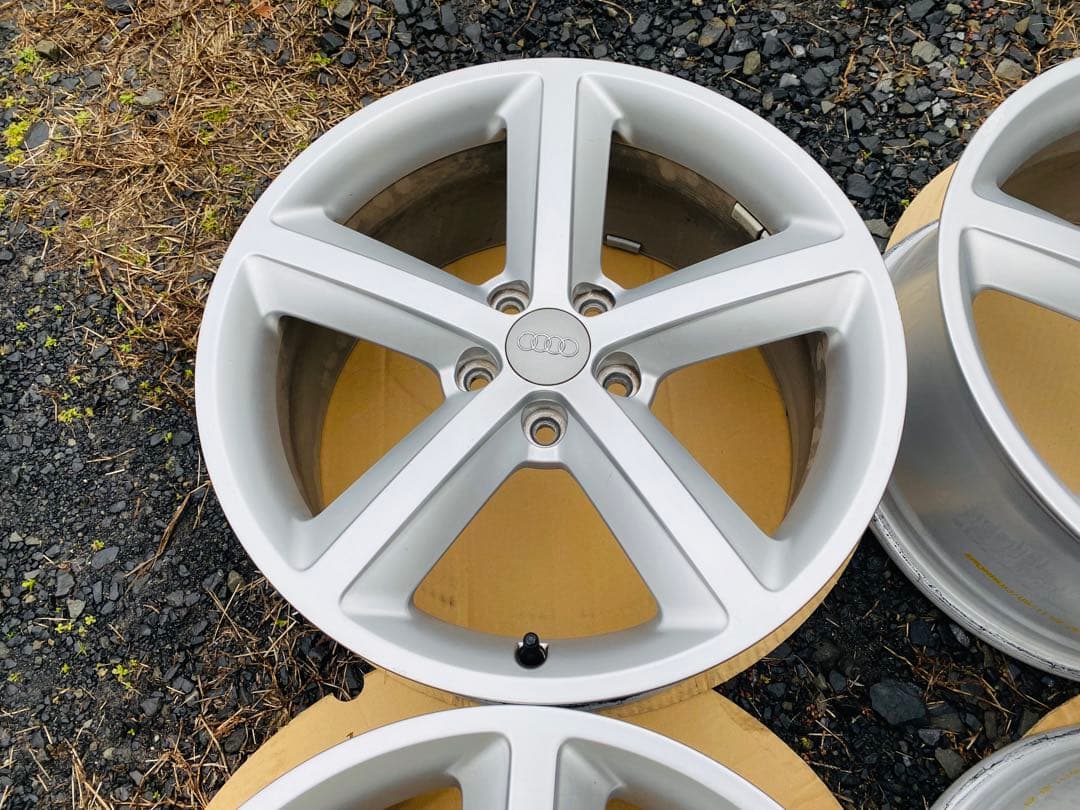 アウディ純正 AUDI A4 Sライン 純正18インチ　8J+47 112 5穴