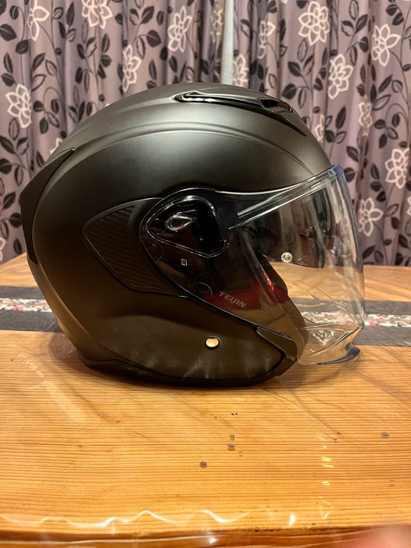 Kabuto製のフルフェイスヘルメット