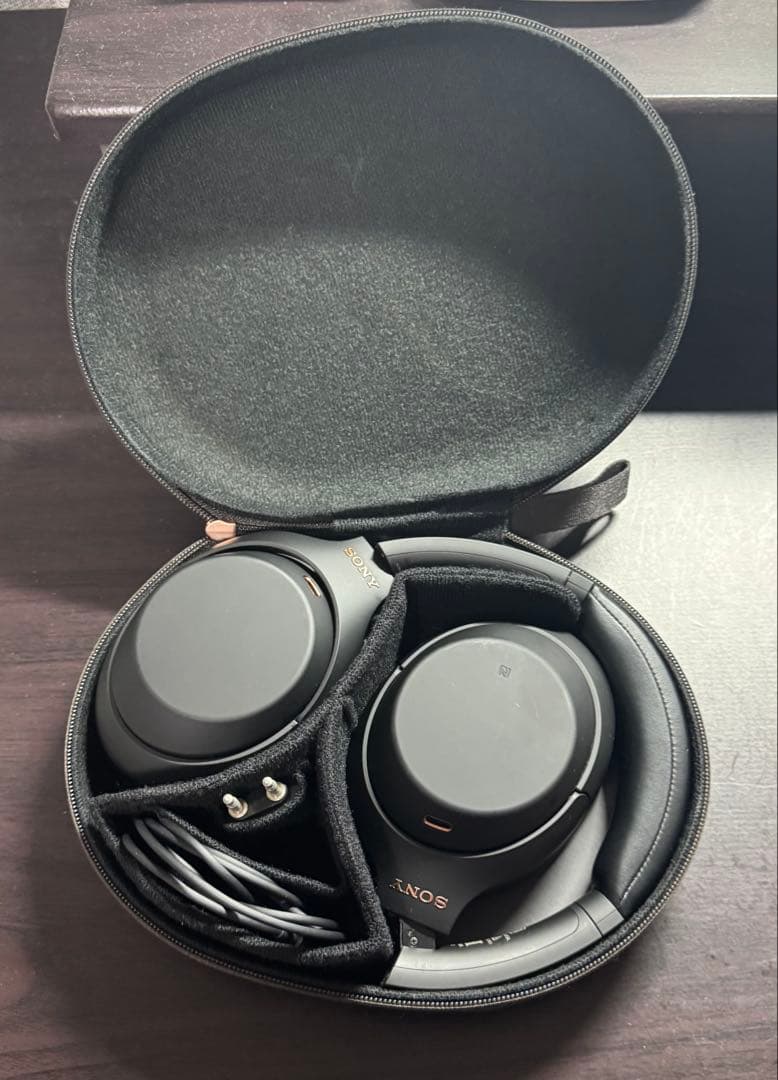 【美品】SONY WH-1000XM4 ノイズキャンセルリングヘッドホン