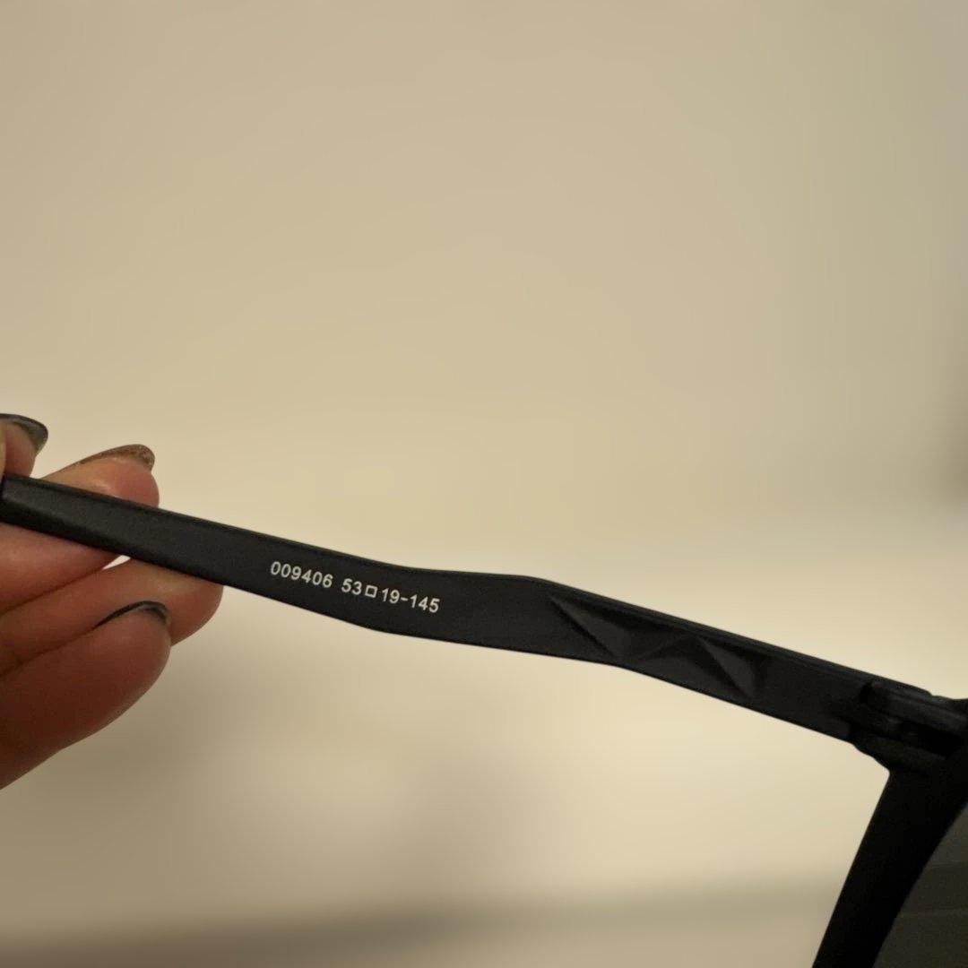 オークリーサングラス　009406A SUTRO