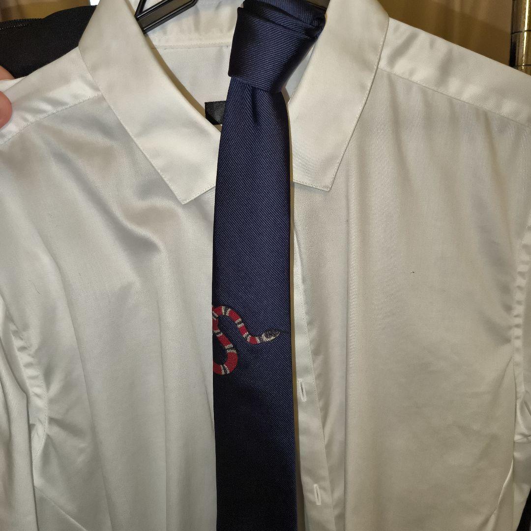 GUCCI シルク ネクタイ キングスネーク