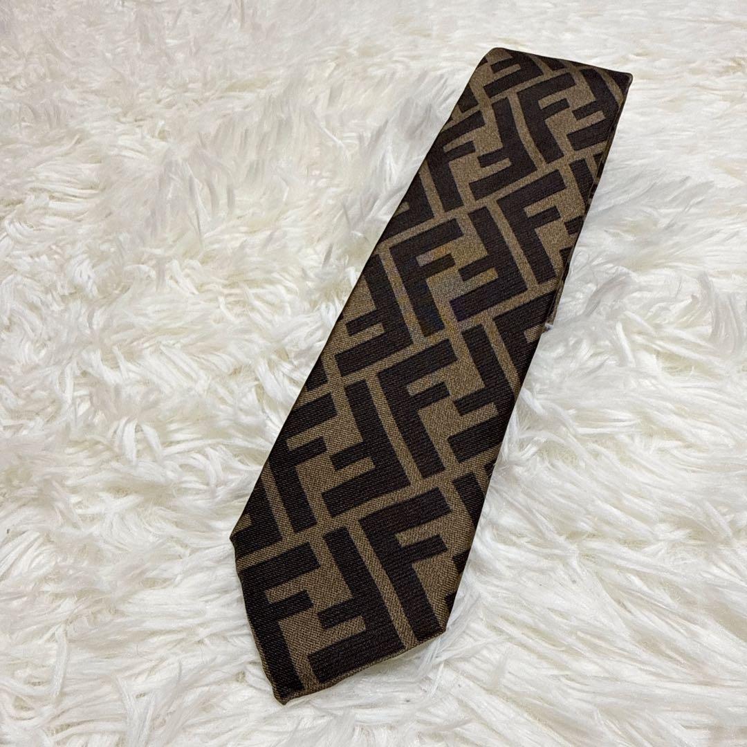 【美品】FENDI ネクタイ シルク100% ズッカ柄