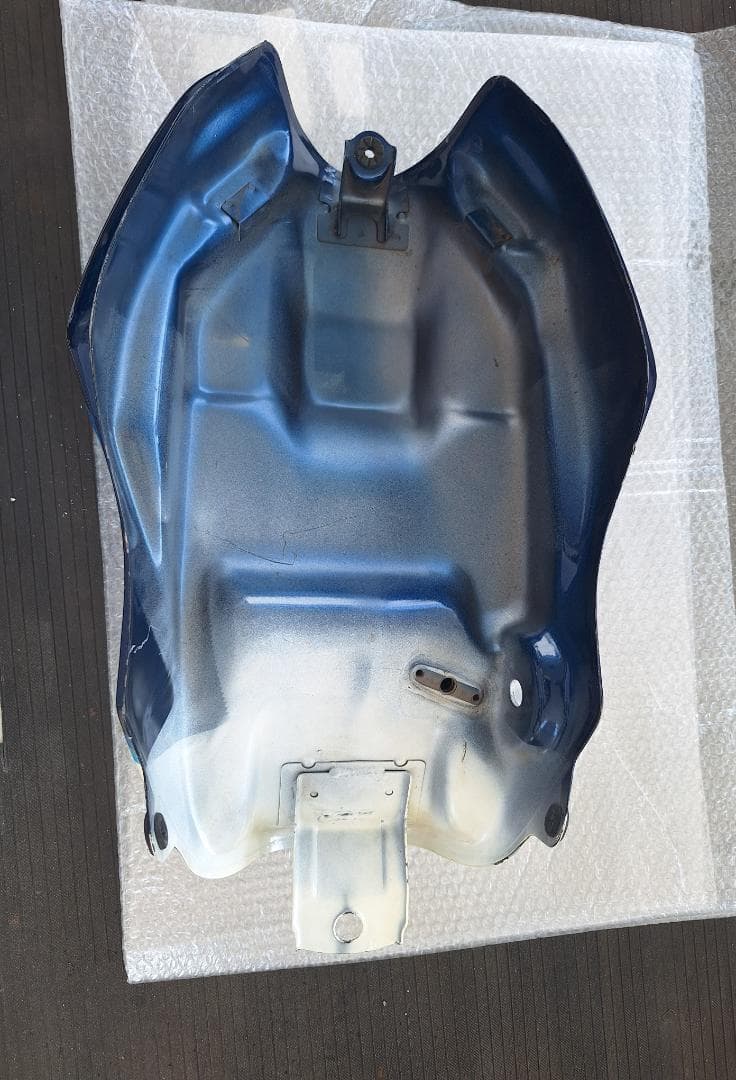 ホンダ VF400F タンク 青/白