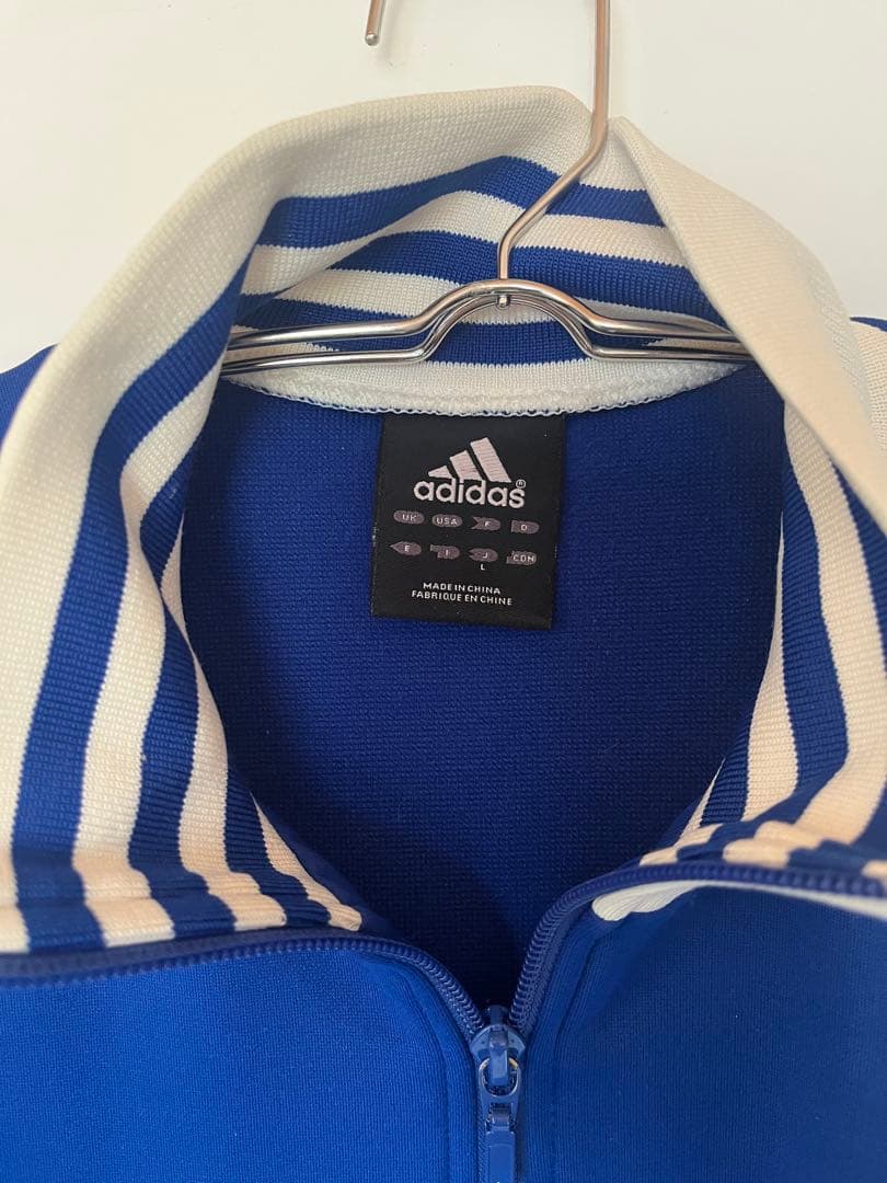 adidas チェルシーFC ジャージ　　生成りのホワイトライン