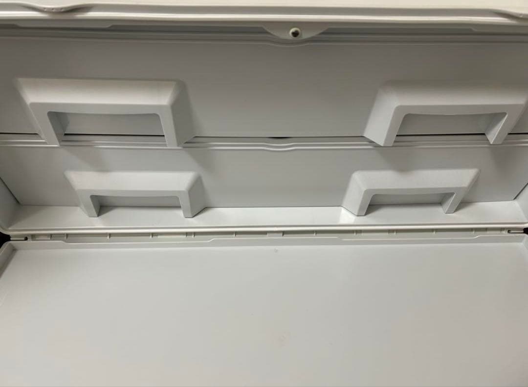 ひらりん　タッパーウエア　スーパーチェスト　衣装ケース　収納棚