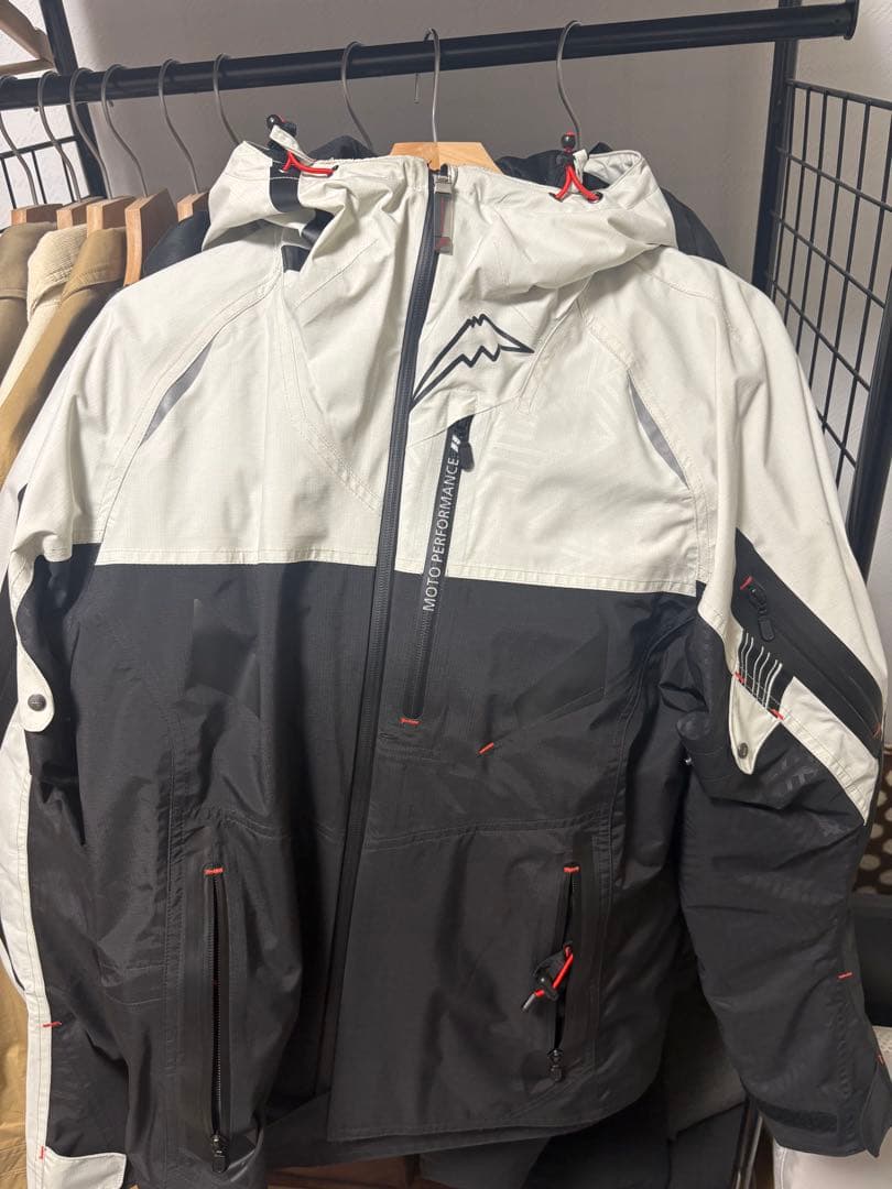 クシタニ　2025 アメニタジャケット　LL