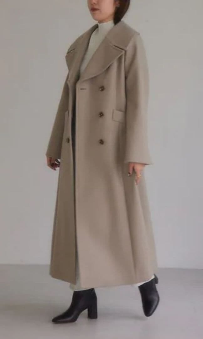 f*e様 エメルリファインズ　ダブルボタン ロングコート　ベージュ
