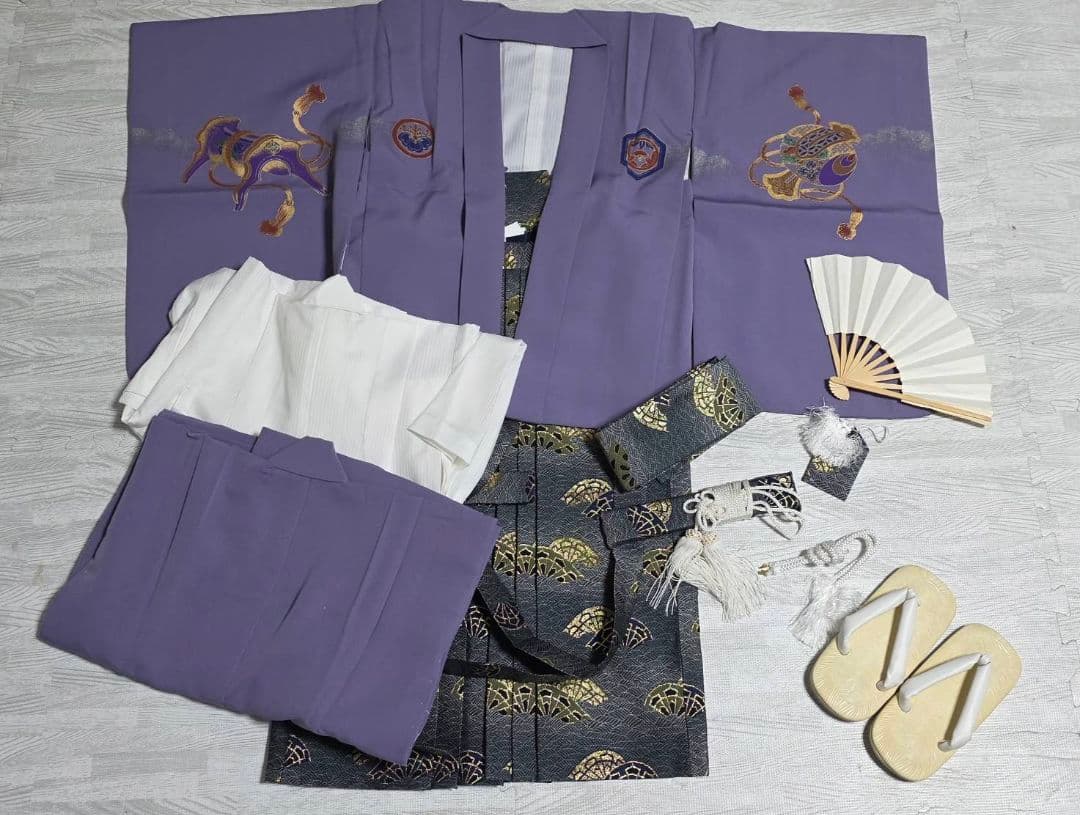 七五三 和装 着物　羽織袴5歳　男の子　鷹柄　美品！