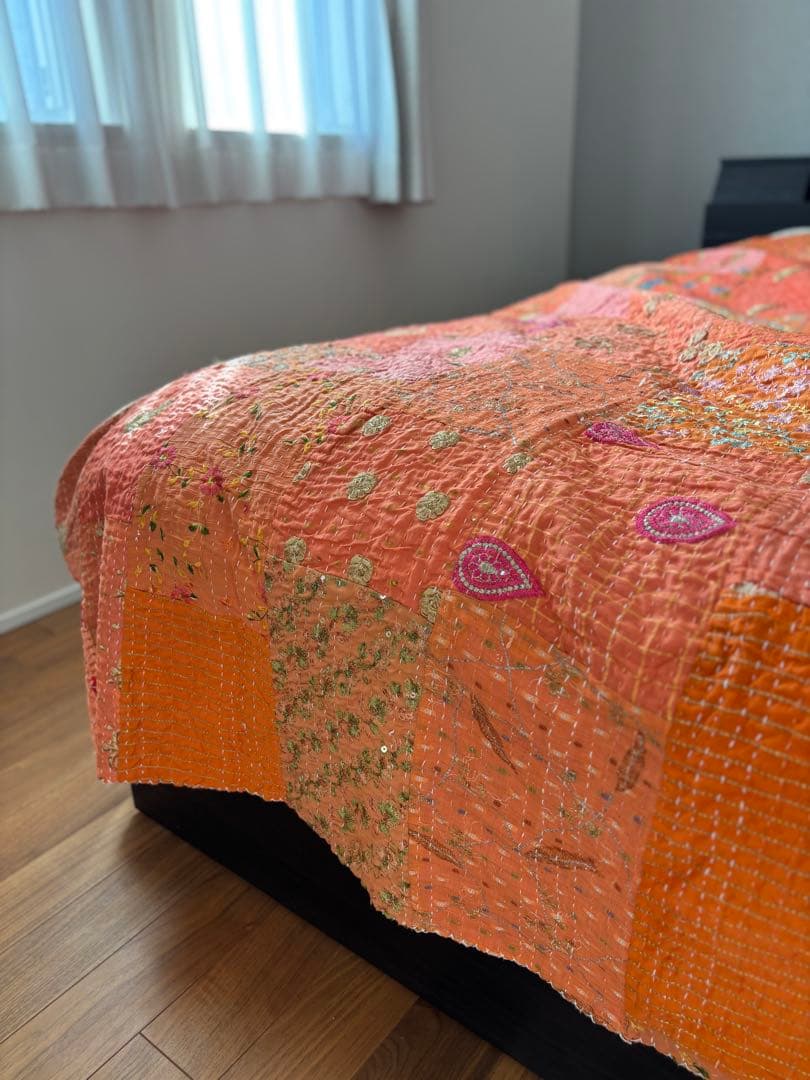 ラリーキルト　インド刺繍　カンタキルト　ヴィンテージ　パッチワーク　マルチカバー