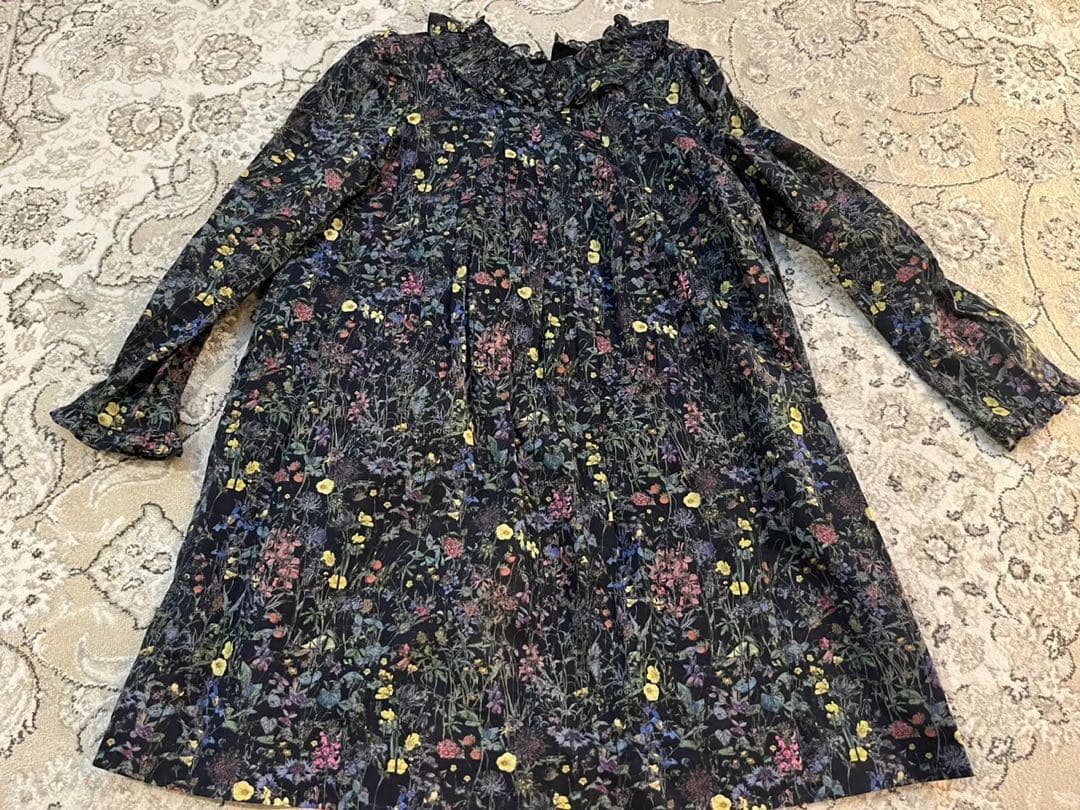 新品未使用ボンポワンbonpointリバティワンピース10A 140