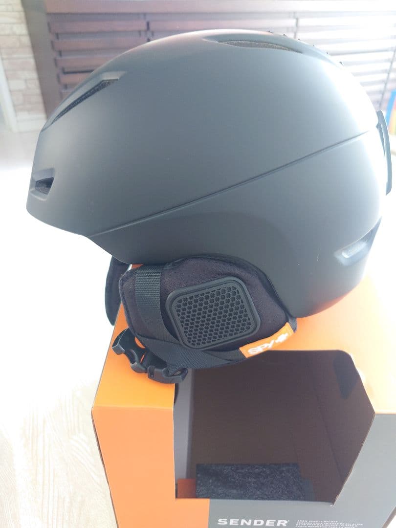 SPY+ SENDER ヘルメット スキー用品 スノボ ヘルメット ゴーグル付き