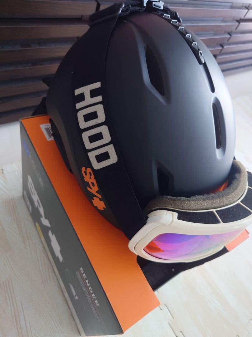 SPY+ SENDER ヘルメット スキー用品 スノボ ヘルメット ゴーグル付き