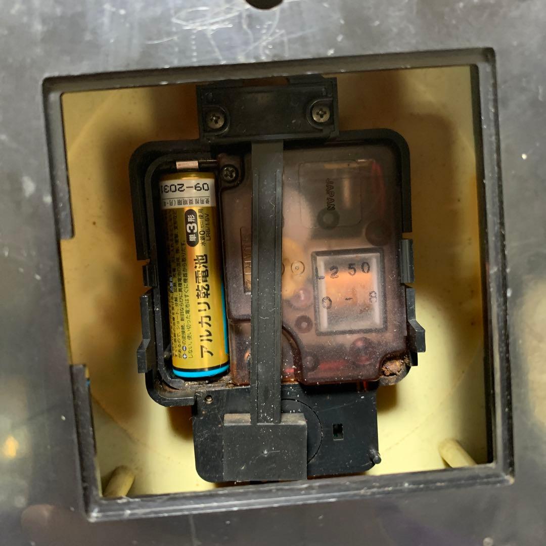 Victerビクター ニッパー　振り子時計　陶器製　置物 アンティーク　非売品