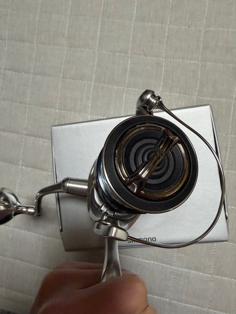 シマノ 23ストラディック 4000XG スピニングリール