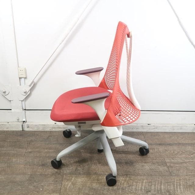 ハーマンミラー　セイルチェア　前傾、肘置有　レッド
