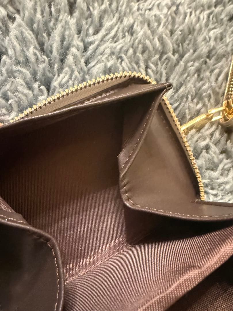 【新品未使用】菊の御紋入り　財布　牛皮使用　金　銀　カードケース小銭入れ