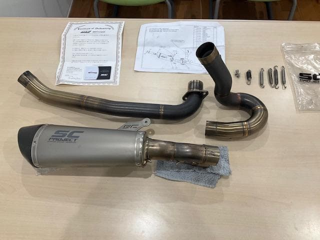 Ducati Scrambrer Sixty2用マフラー SC PROJECT