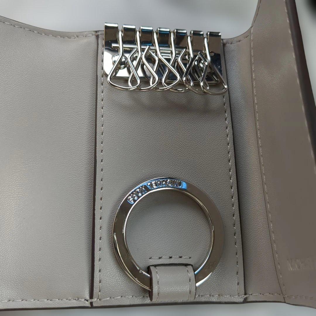 MICHAEL KORS グレー レザー キーケース