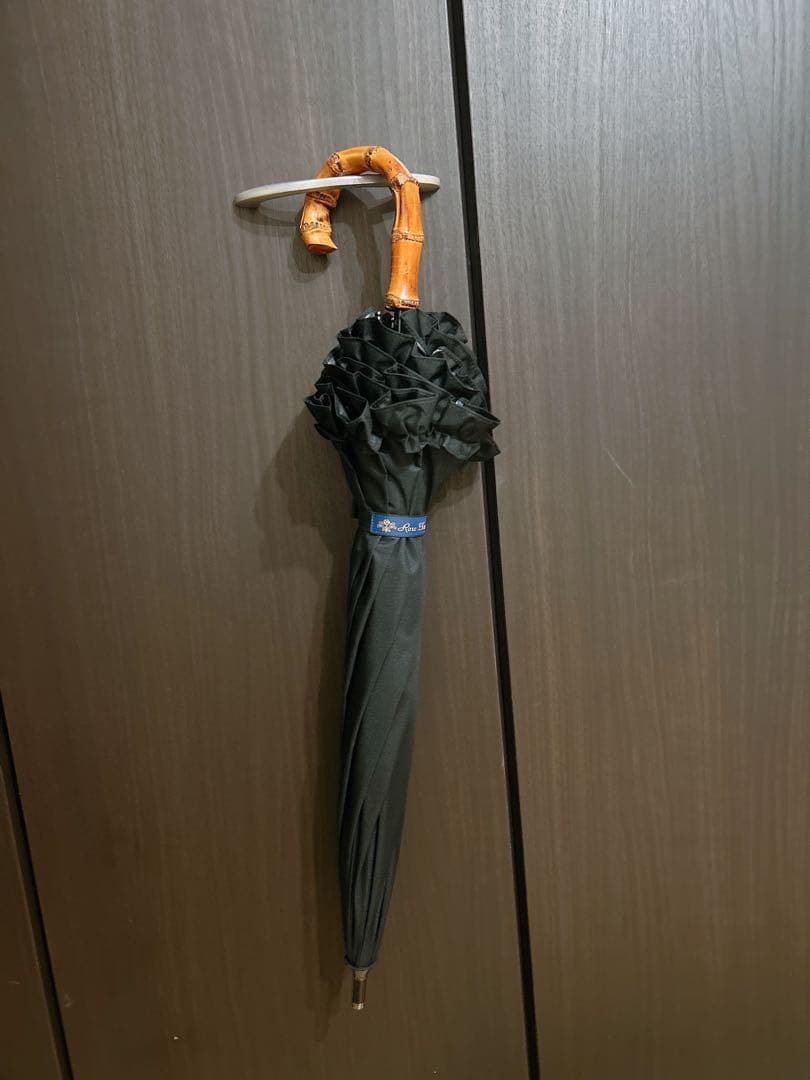 芦屋ロサブラン　フリル付きブラック晴雨兼用傘