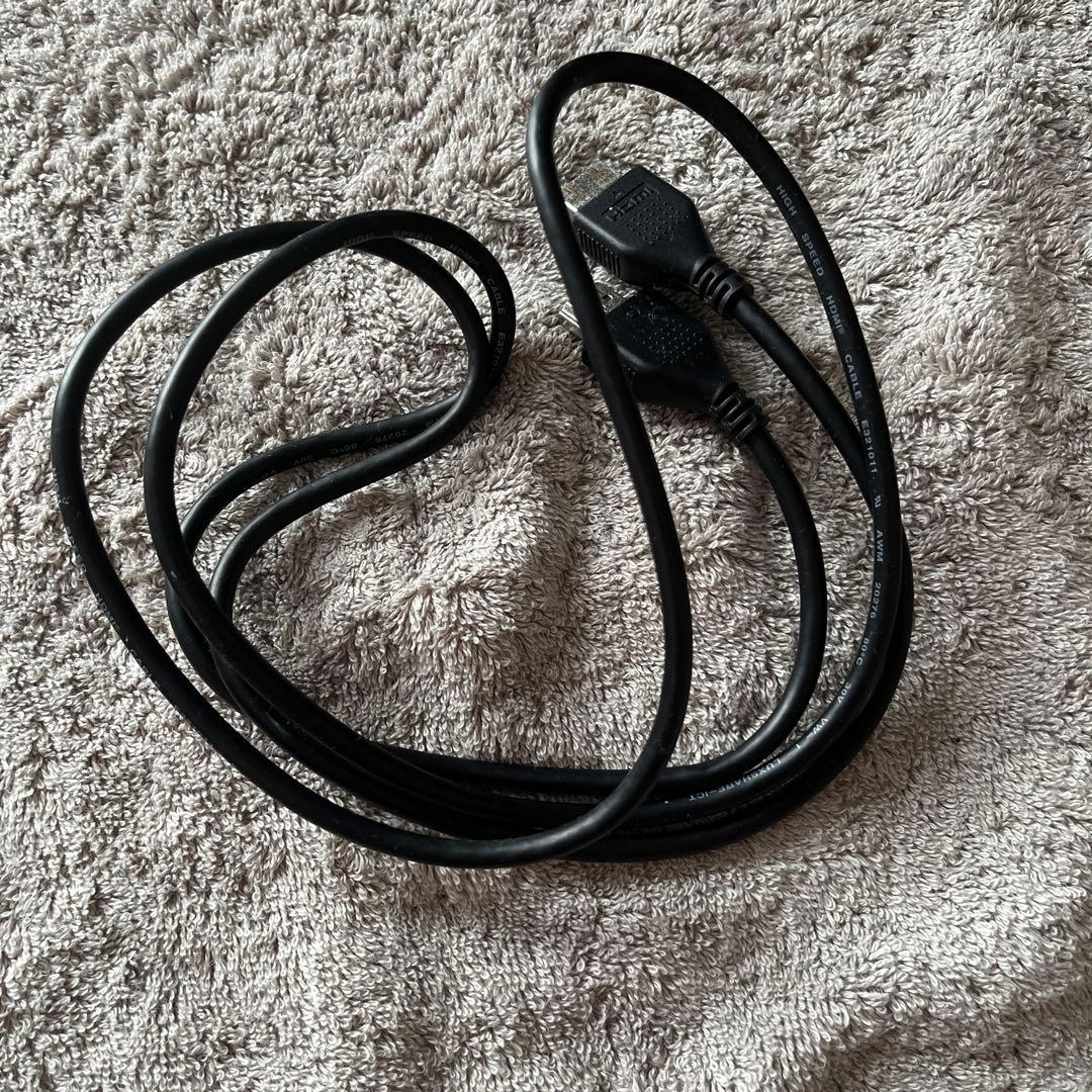 Nintendo Switch グリーンとピンクのジョイコン