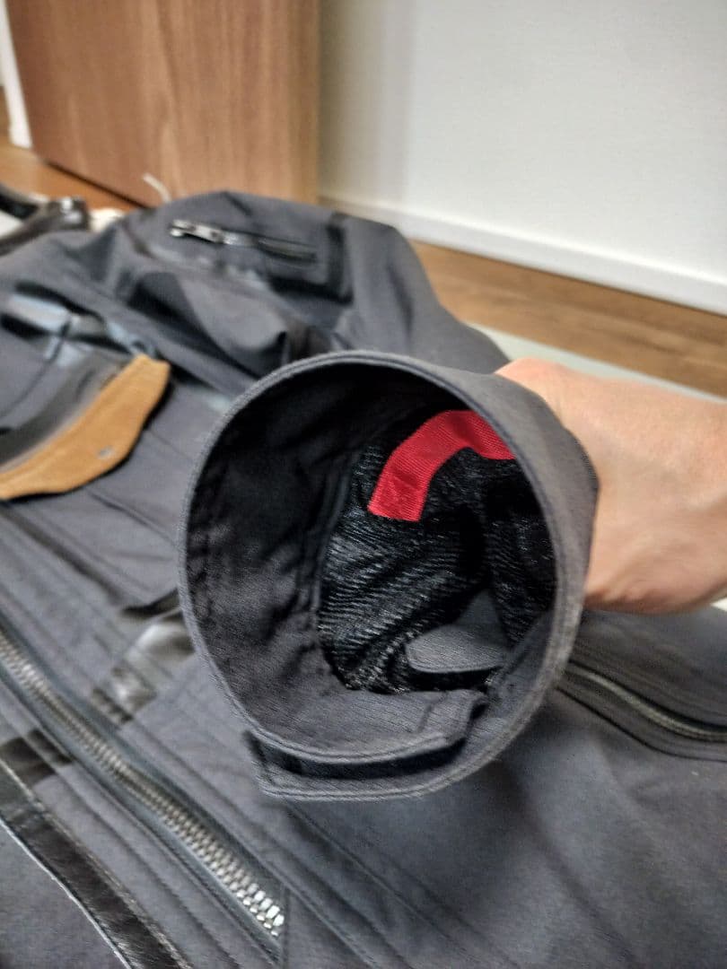 KUSHITANI クシタニ アーカナジャケット