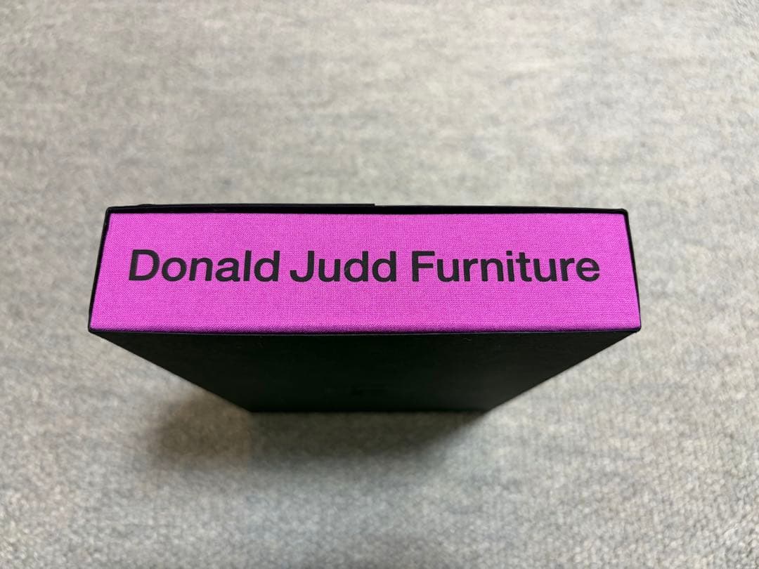 Donald Judd Furniture 作品集