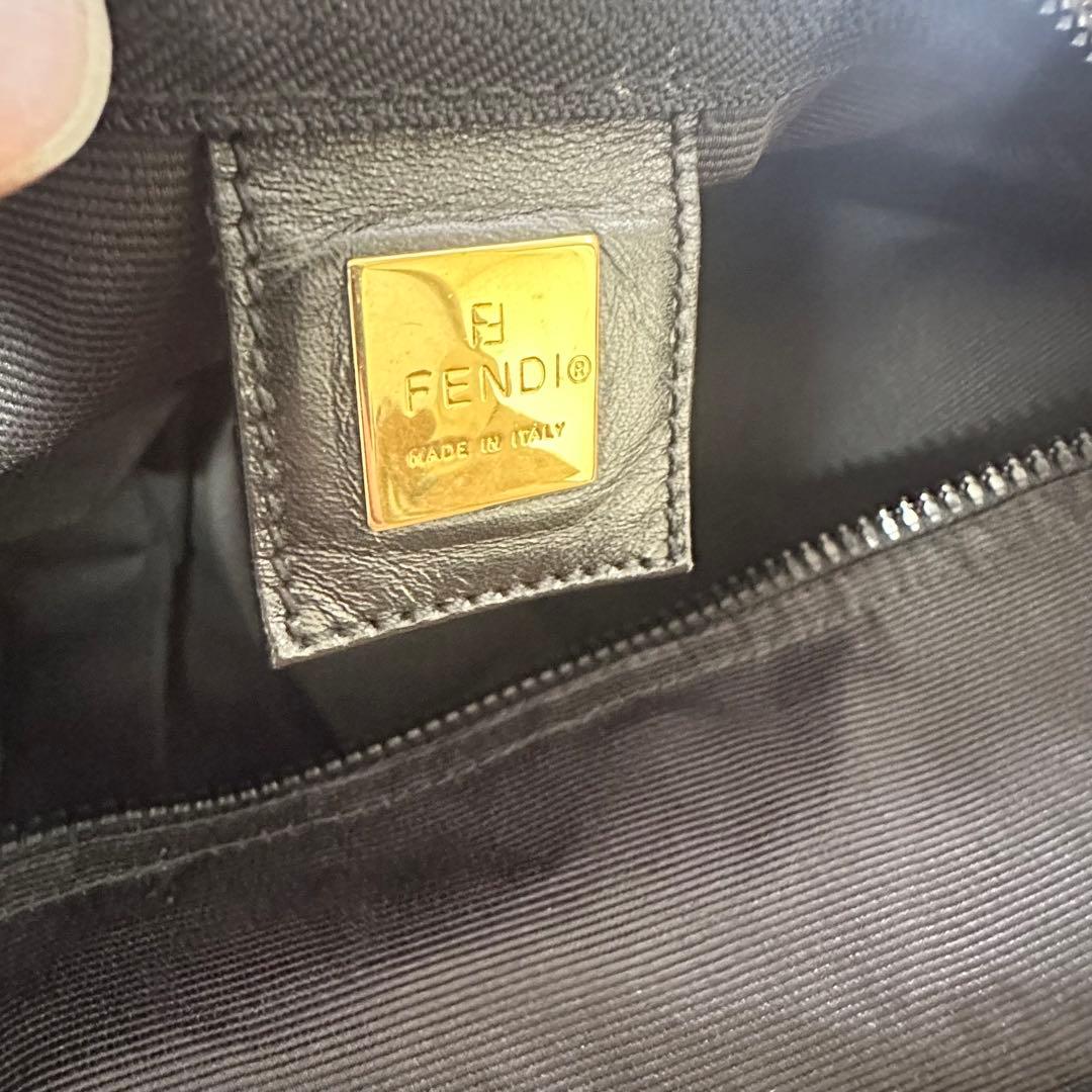 FENDI フェンディ　ドラムバッグ